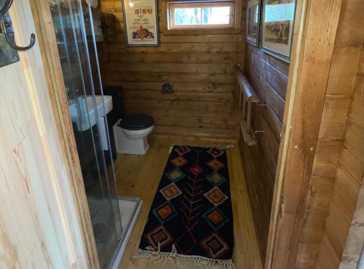 Retro Private Lodge With Hot Tub Nr Dartmoor Newton Abbot Eksteriør bilde